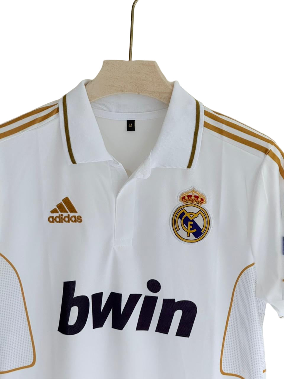 CR7 REAL MADRID 2011/12 HOME PREMIUM RETRO KIT