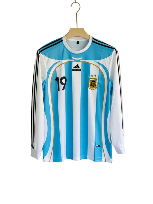 MESSI ARGENTINA 2006 WORLD CUP PREMIUM RETRO KIT