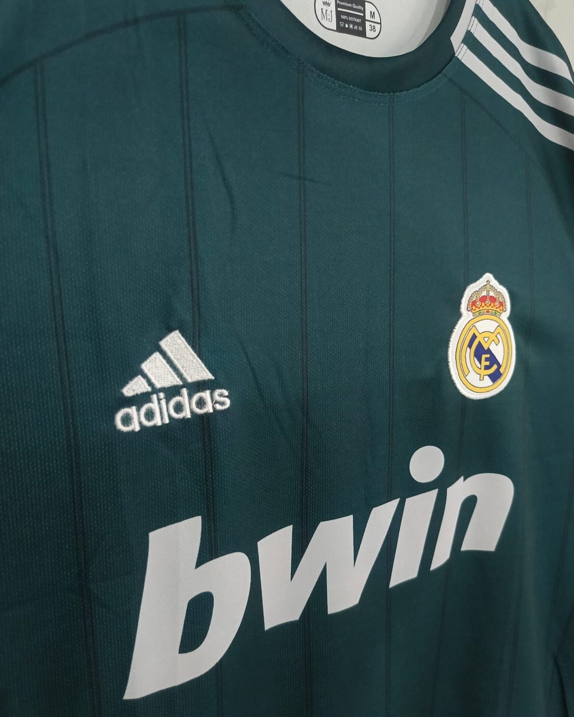 REAL  MADRID  2012/13 THIRD  PREMIUM RETRO KIT